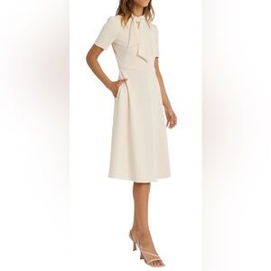 MAGGY LONDON Neck Tie Short Sleeve Fit N' Flare Dress Beige Size 8 K-3